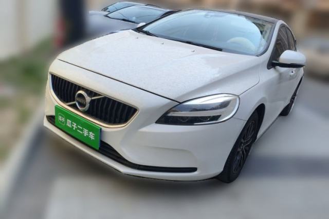 Used Volvo V40 2017 T3 Zhiyi Edition