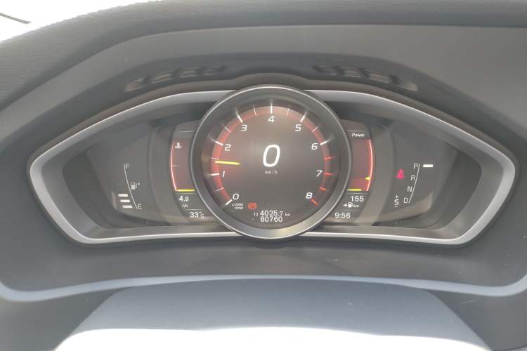 Used Volvo V40 2017 T3 Zhiyi Edition Instrument Cluster