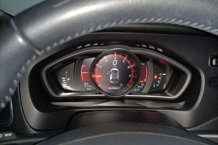 Used Volvo V40 2017 T3 Zhiya Edition Instrument Cluster
