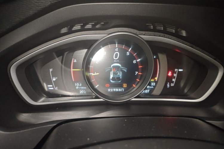 Used Volvo V40 2017 T3 Zhiya Edition Instrument Cluster