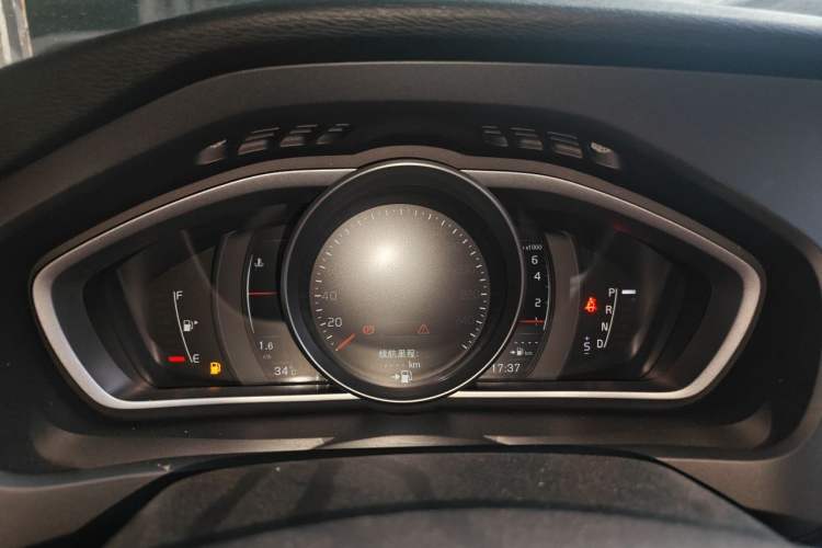 Used Volvo V40 2017 T3 Zhiya Edition Instrument Cluster