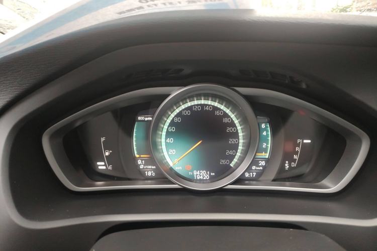 Used Volvo V40 2017 T3 Zhiya Edition Instrument Cluster
