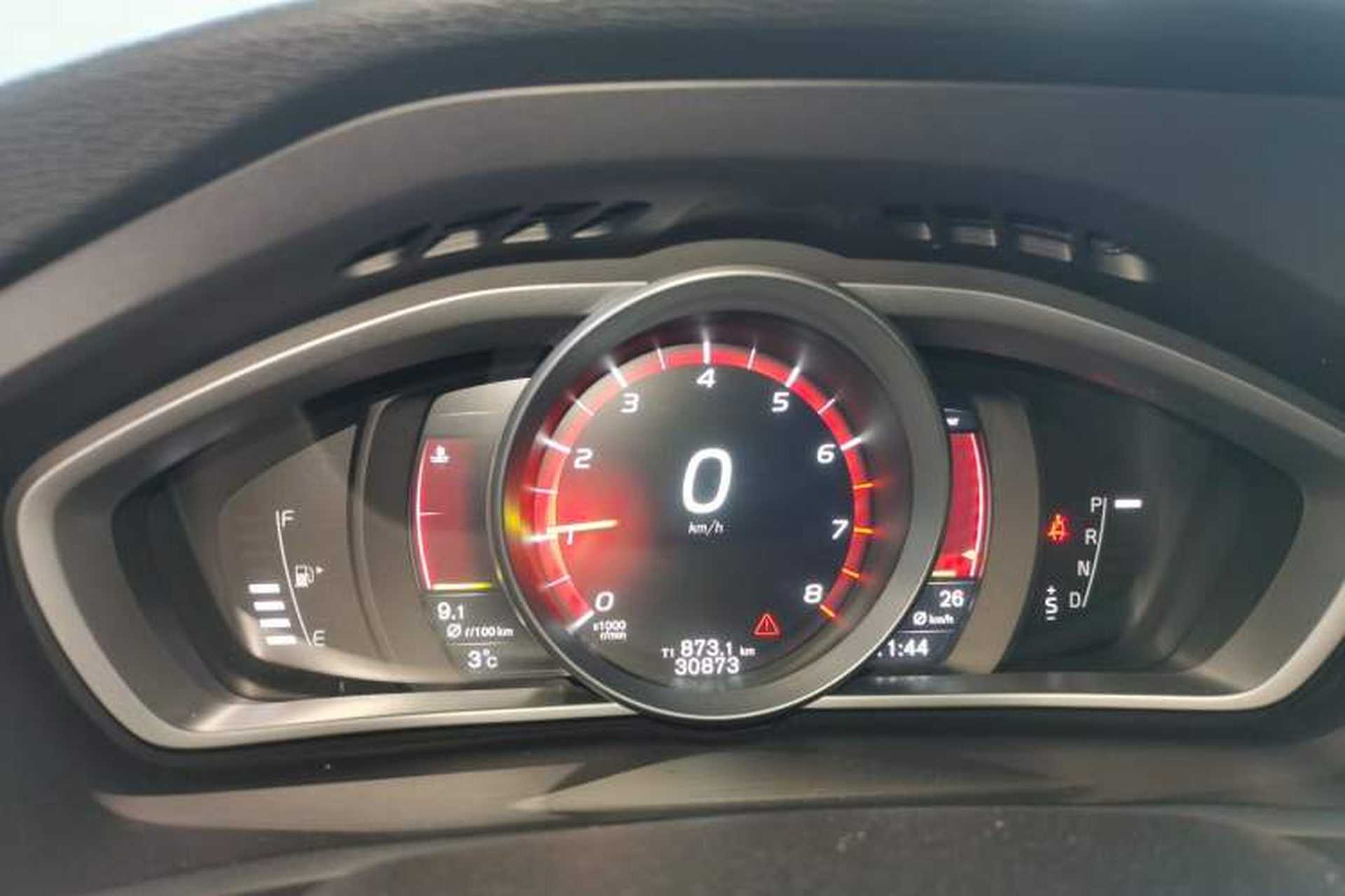 Used Volvo V40 2017 T3 Zhiya Edition Instrument Cluster