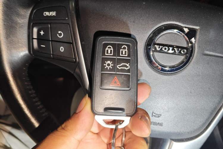 Used Volvo V40 2017 T3 Zhiya Edition Interior 1