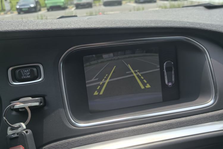 Used Volvo V40 2017 T3 Zhiya Edition Interior 7