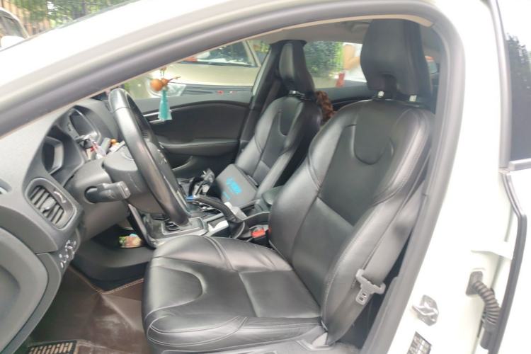 Used Volvo V40 2017 T3 Zhiya Edition Left Front Seat