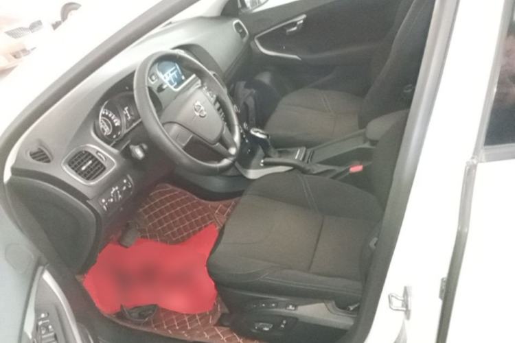 Used Volvo V40 2017 T3 Smart Edition Left Front Seat