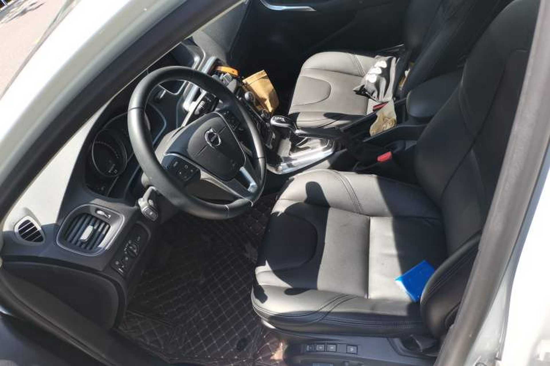 Used Volvo V40 2017 T3 Zhiyi Edition Left Front Seat