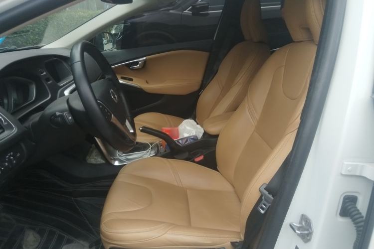 Used Volvo V40 2017 T3 Zhiya Edition Left Front Seat