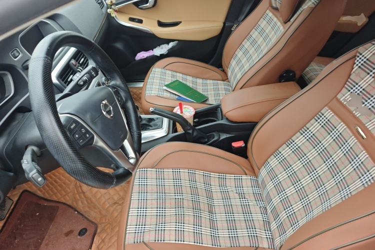 Used Volvo V40 2017 T3 Zhiya Edition Left Front Seat