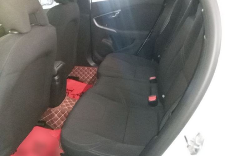 Used Volvo V40 2017 T3 Smart Edition Left Rear Seat