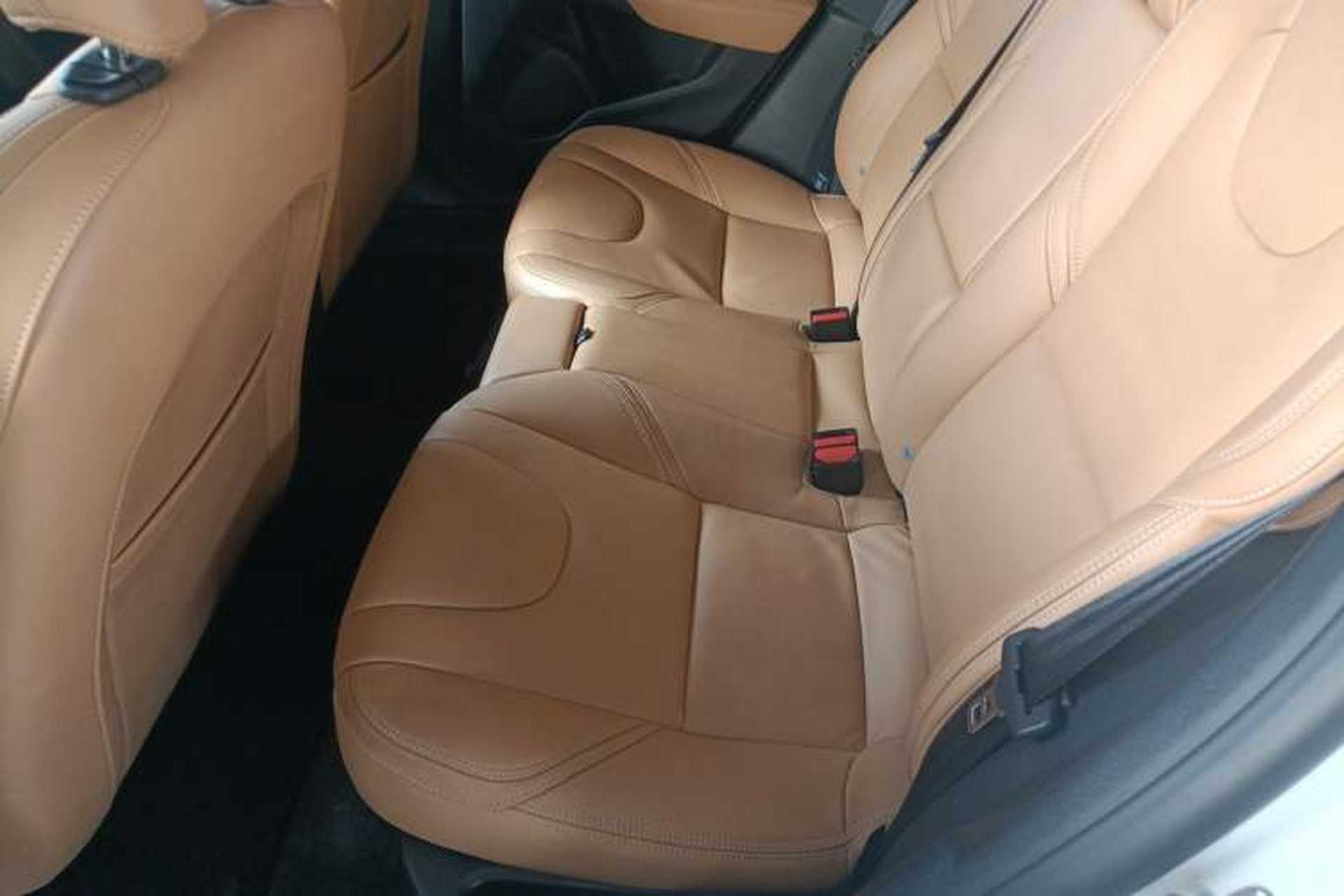 Used Volvo V40 2017 T3 Zhiyi Edition Left Rear Seat