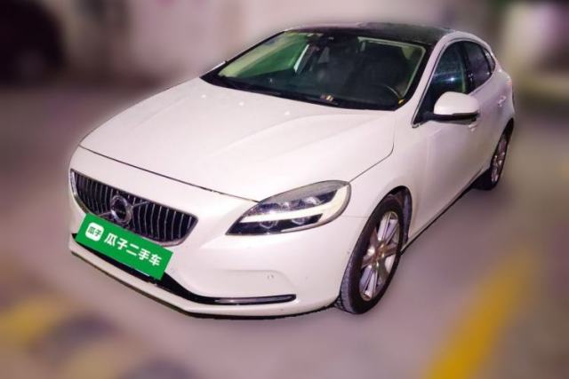 Used Volvo V40 2017 T3 Zhiyi Edition