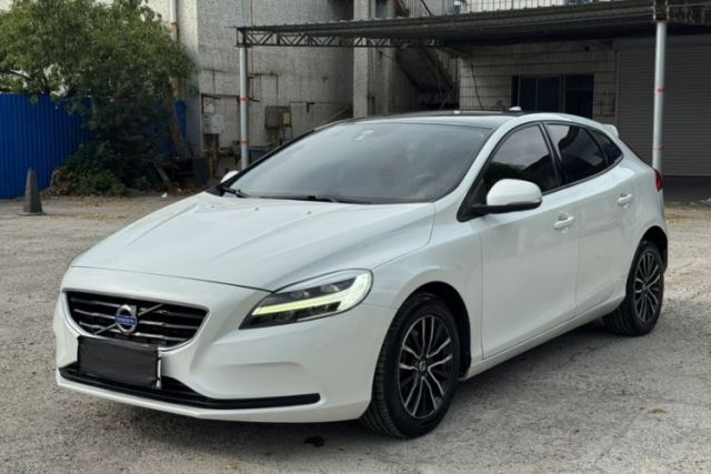 Volvo V40 2017 T3 Zhiyi Edition de segunda mano