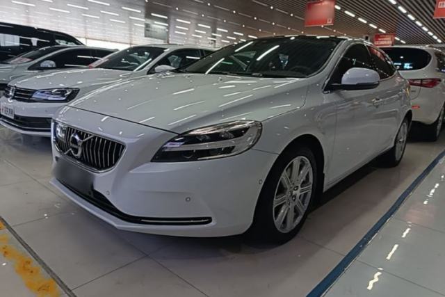Used Volvo V40 2017 T3 Zhiya Edition