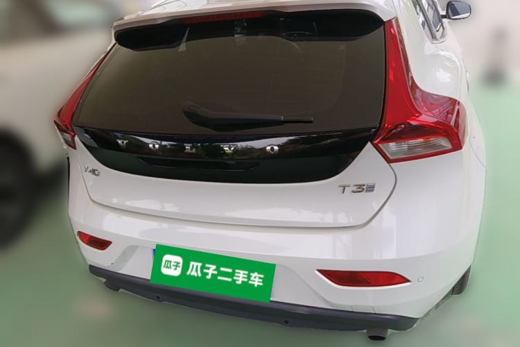 Used Volvo V40 2017 T3 Zhiya Edition Rear