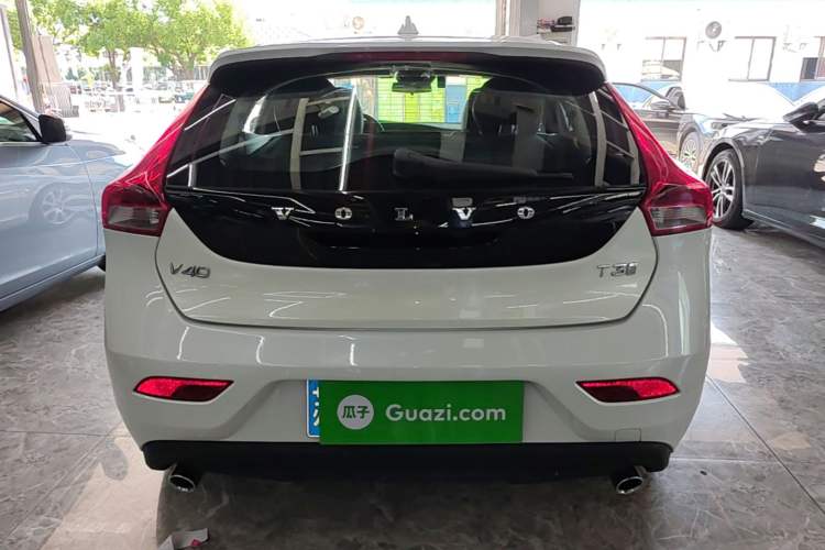 Used Volvo V40 2017 T3 Zhiya Edition Rear