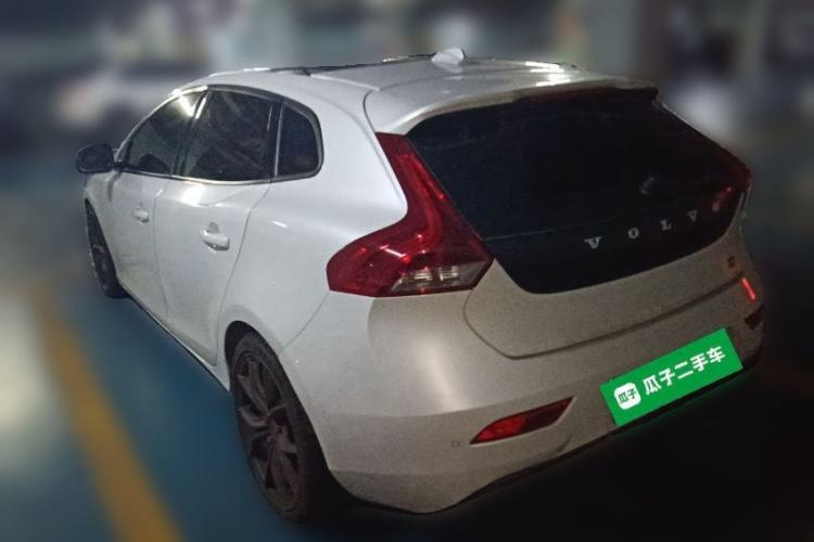 Used Volvo V40 2017 T3 Zhiyi Edition Rear Left 45 Deg