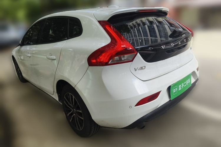 Used Volvo V40 2017 T3 Zhiyi Edition Rear Left 45 Deg
