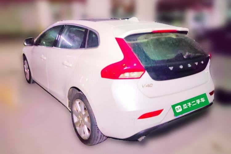 Used Volvo V40 2017 T3 Zhiyi Edition Rear Left 45 Deg