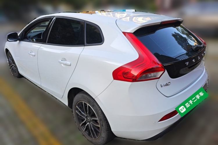 Used Volvo V40 2017 T3 Zhiyi Edition Rear Left 45 Deg