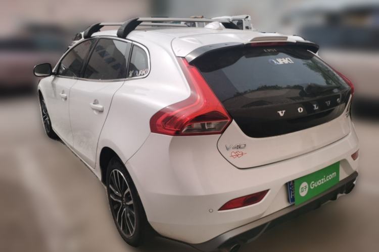 Used Volvo V40 2017 T3 Zhiyi Edition Rear Left 45 Deg