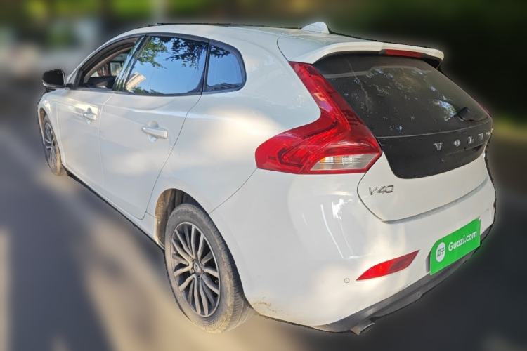 Used Volvo V40 2017 T3 Zhiyi Edition Rear Left 45 Deg