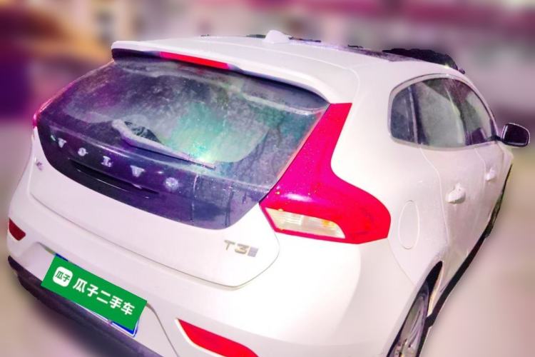 Used Volvo V40 2017 T3 Zhiyi Edition Rear Right 45 Deg