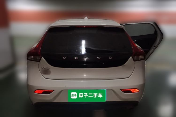 Used Volvo V40 2017 T3 Zhiya Edition Rear