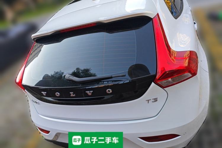 Used Volvo V40 2017 T3 Zhiyi Edition Rear