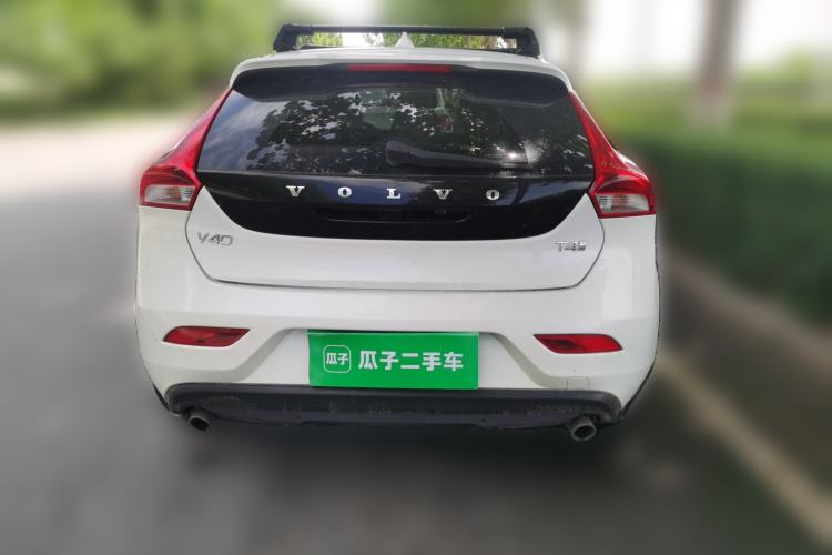 Used Volvo V40 2017 T4 Smart Luxury Edition Rear