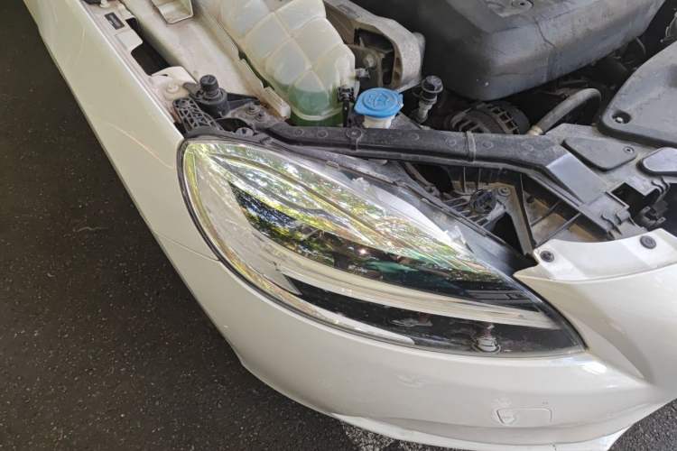 Used Volvo V40 2017 T3 Zhiyi Edition Right Front Headlight