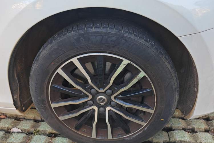 Used Volvo V40 2017 T3 Zhiyi Edition Right Front Wheel Hub
