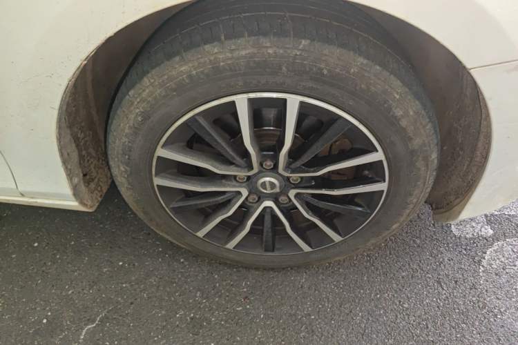 Used Volvo V40 2017 T3 Zhiyi Edition Right Front Wheel Hub