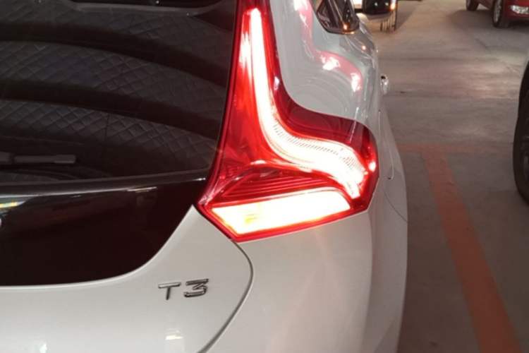 Used Volvo V40 2017 T3 Smart Edition Right Rear Taillight