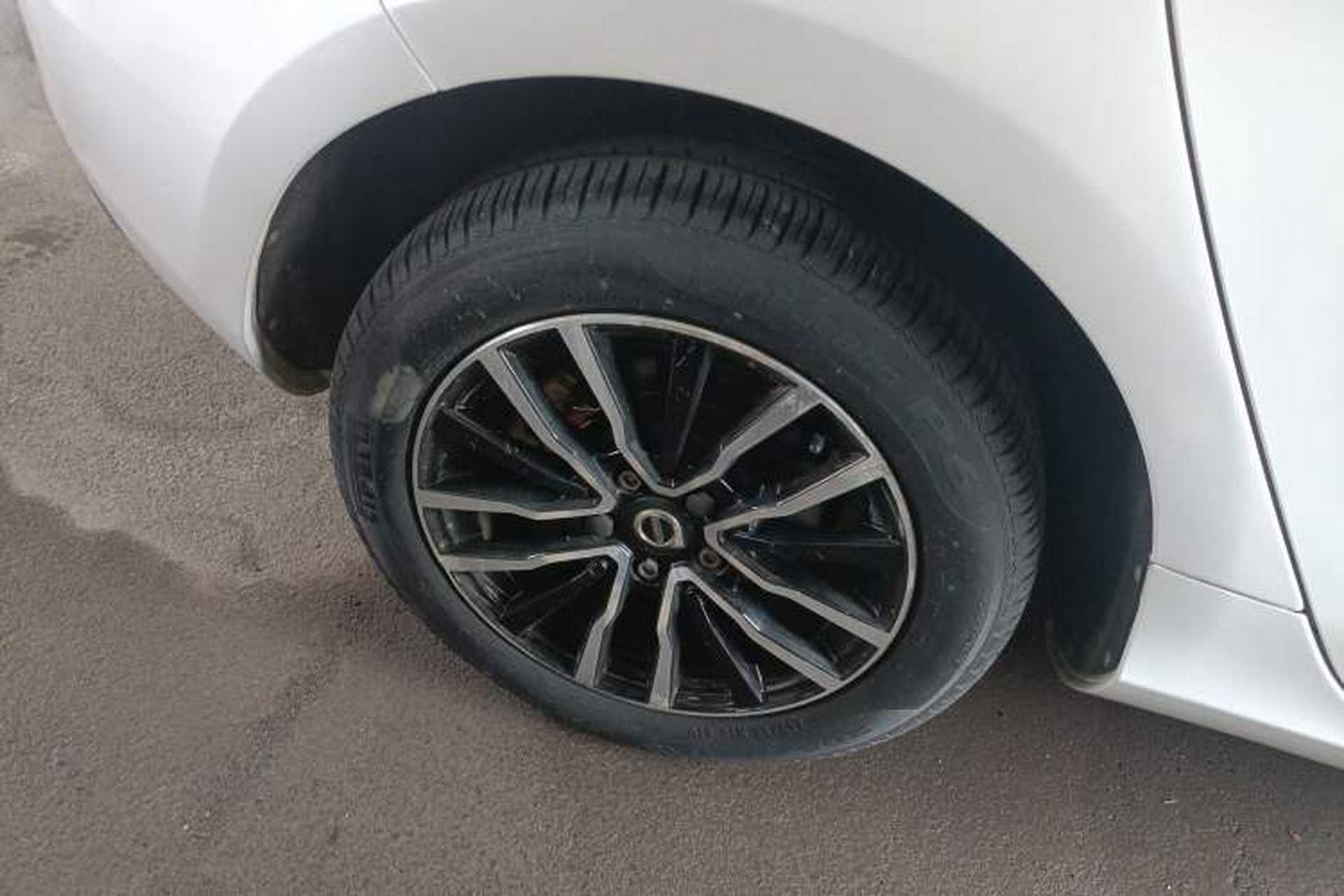 Used Volvo V40 2017 T3 Zhiyi Edition Right Rear Wheel Hub