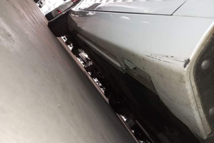 Used Volvo V40 2017 T3 Smart Edition Right Side Sill