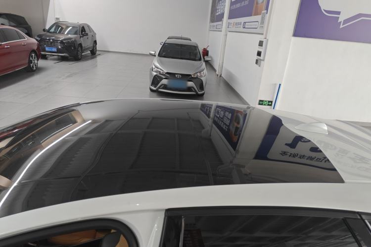 Used Volvo V40 2017 T3 Zhiyi Edition Roof
