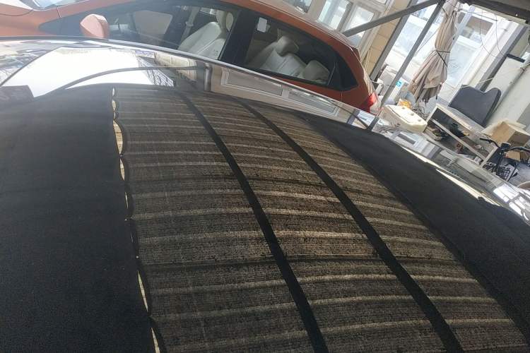 Used Volvo V40 2017 T3 Smart Edition Roof