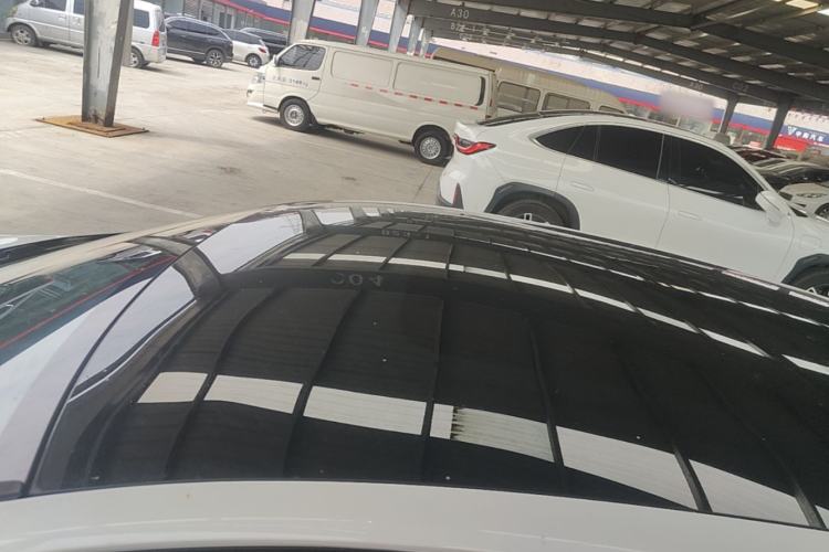Used Volvo V40 2017 T3 Zhiyi Edition Roof