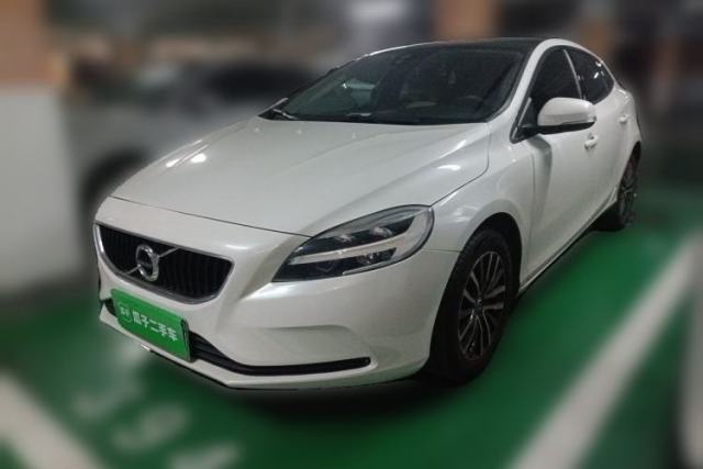 Used Volvo V40 2017 T3 Zhiyi Edition