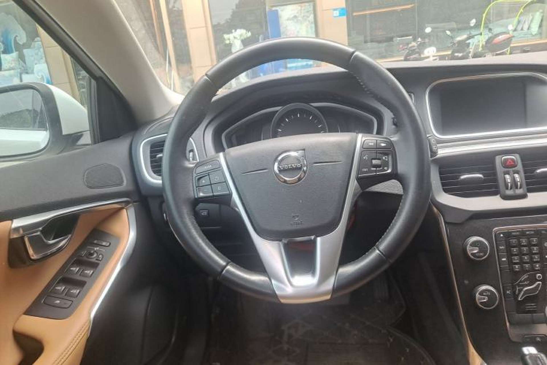 Used Volvo V40 2017 T3 Zhiyi Edition Steering Wheel