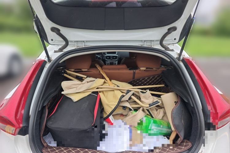 Used Volvo V40 2017 T3 Zhiya Edition Trunk