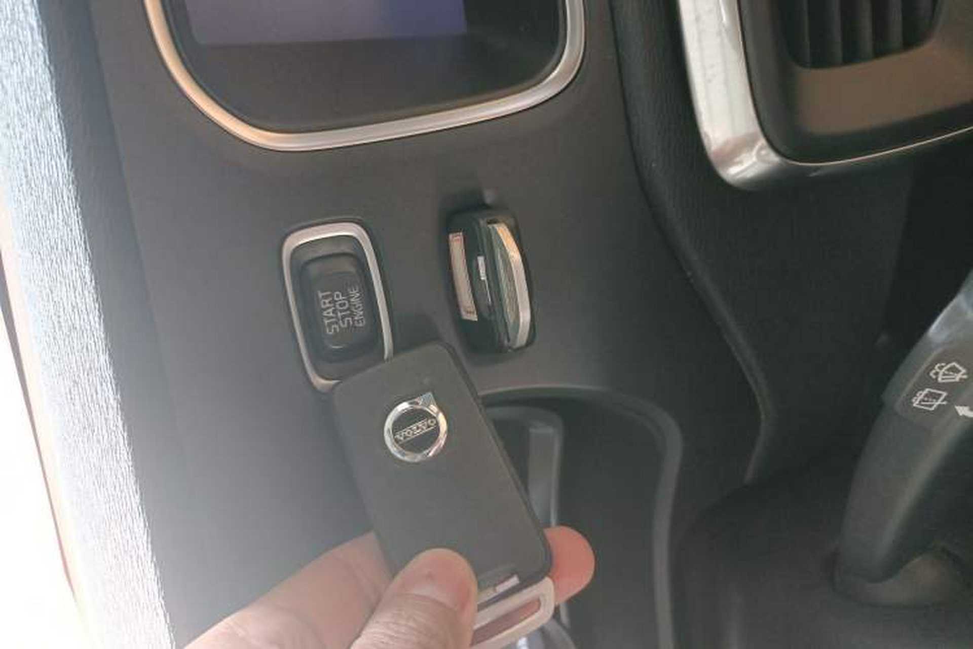 Used Volvo V40 2017 T3 Zhiyi Edition Vehicle Key
