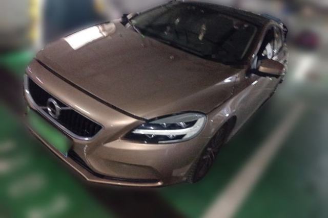 Used Volvo V40 2017 T3 Zhiyi Edition