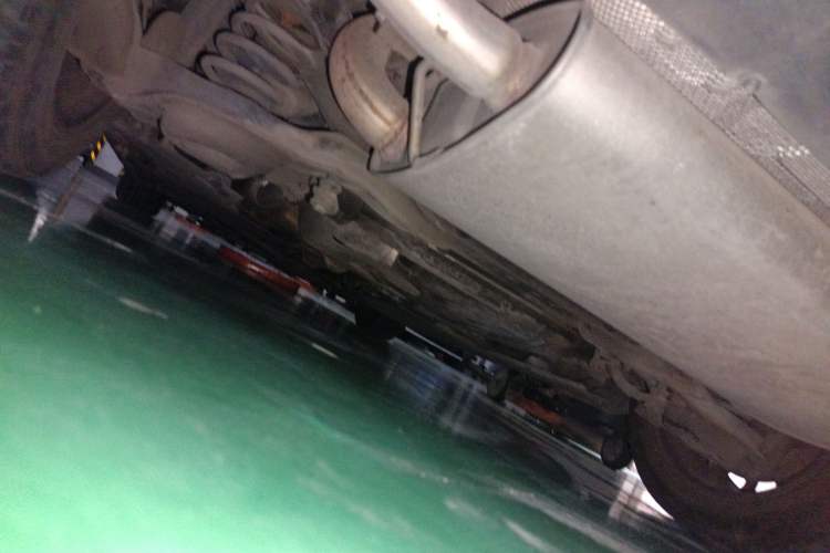 Used Volvo V40 2017 T3 Zhiyi Edition Chassis Rear Left