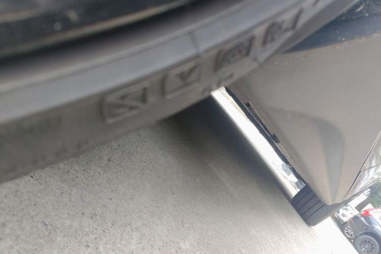 Used Volvo V40 2017 Cross Country T3 Zhiya Edition Chassis Rear Right
