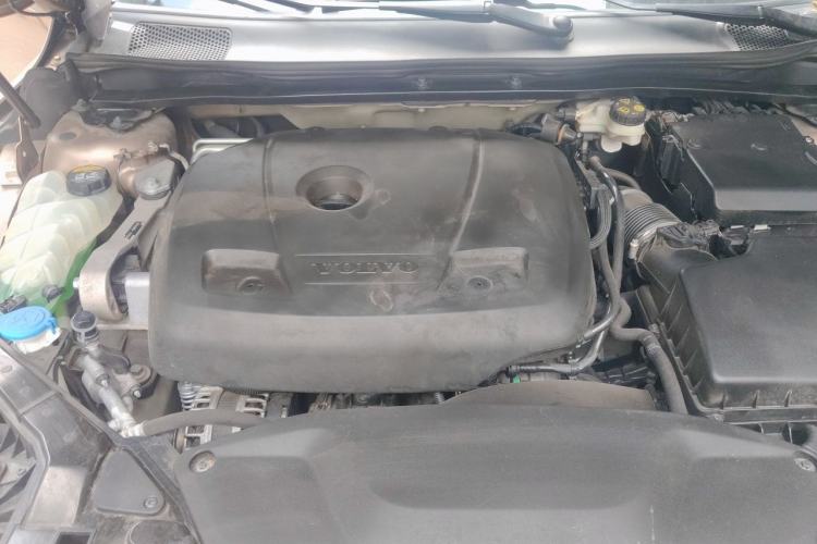 Used Volvo V40 2017 Cross Country T3 Zhiya Edition Engine Bay