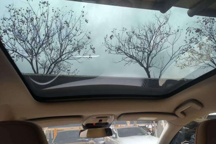 Used Volvo V40 2017 T3 Zhiya Edition Headliner