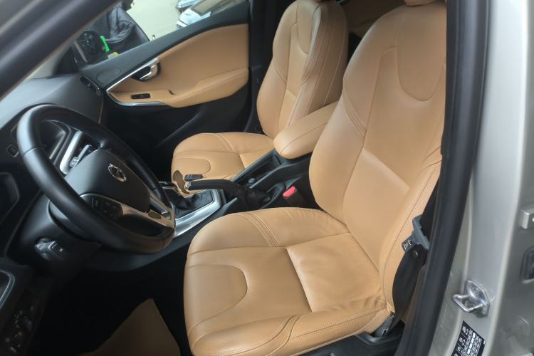 Used Volvo V40 2017 T3 Zhiya Edition Left Front Seat